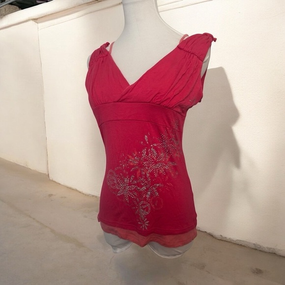 Vintage Tops - Women's Fairycore  Sleeveless Top with Floral Design y2k bling L